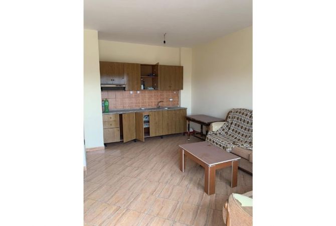 Shtepi ne shitje 1+1 ne Durres - 65,000 Euro