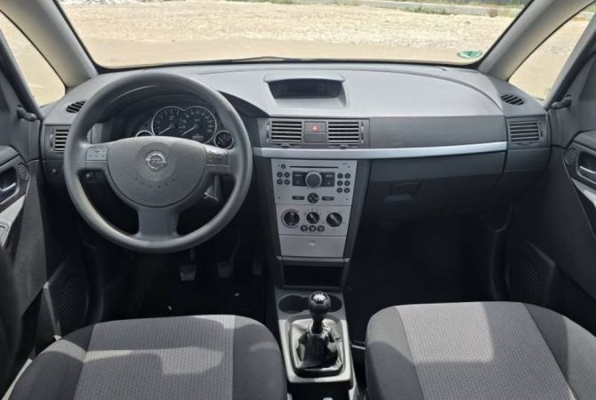 Makina ne shitje  ne Durres - 2,700 Euro