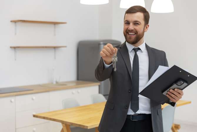 Job Offers Real Estate Agent