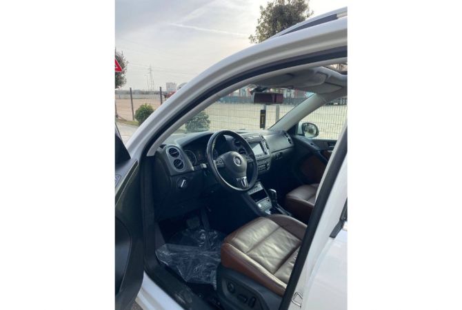 Makina ne shitje  ne Tirane - 9,800 Euro