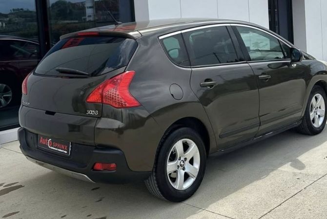 Auto in Vendita  a Tirana - 4,800 Euro