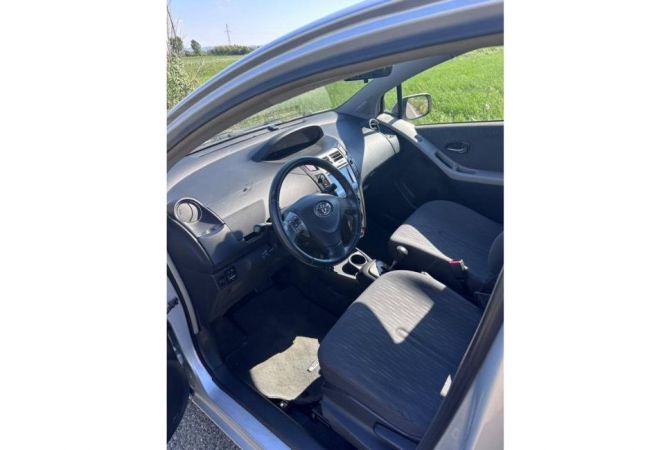 Makina ne shitje  ne Kavaje - 3,700 Euro