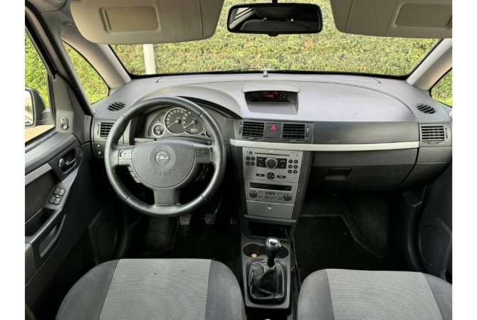 Auto in Vendita  a Tirana - 2,600 Euro