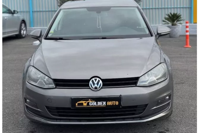 Makina ne shitje  ne Tirane - 8,500 Euro