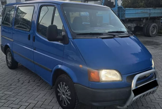 Makina ne shitje  ne Tirane - 6,000 Euro