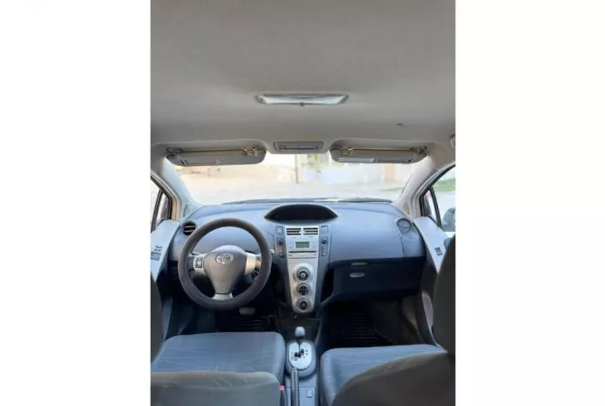 Makina ne shitje ne Tirane, Toyota, 2006 Diesel,Kambio Automatik Pagesa 4,300  Euro.