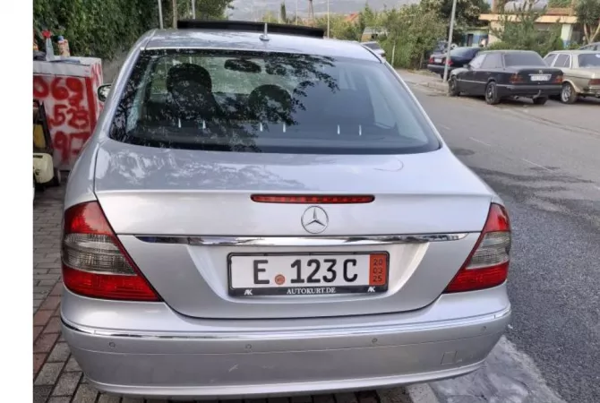 Makina ne shitje  ne Tirane - 550,000 Leke