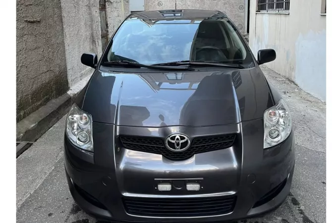 Makina ne shitje ne Tirane - 4,700 Euro