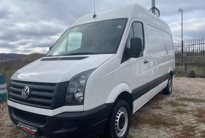 Makina ne shitje ne Tirane - 8,200 Euro
