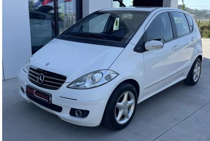 Makina ne shitje ne Tirane - 3,200 Euro