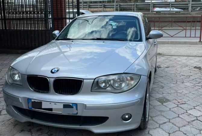 Makina ne shitje ne Tirane - 3,500 Euro