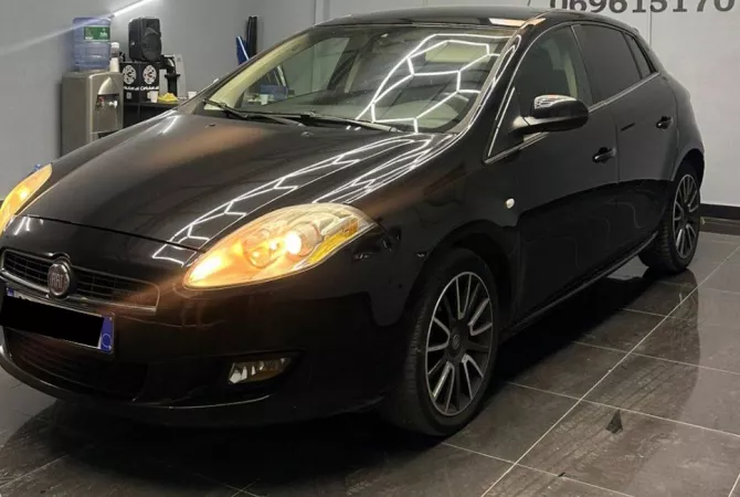 Makina ne shitje  ne Fier - 3,700 Euro