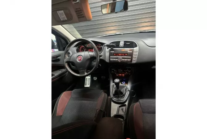 Makina ne shitje  ne Fier - 3,700 Euro