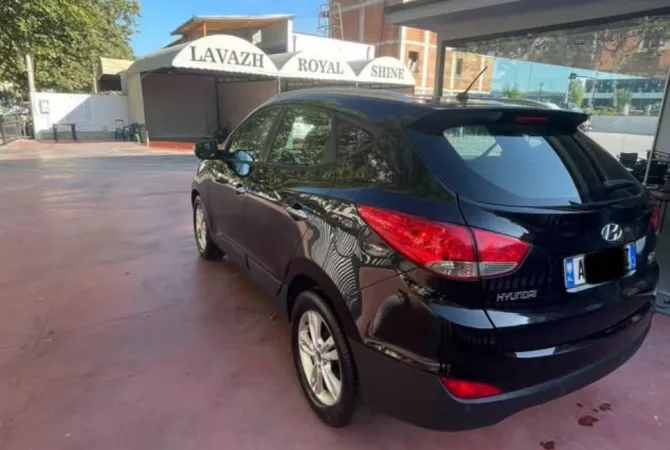 Auto in Vendita  a Tirana - 6,500 Euro