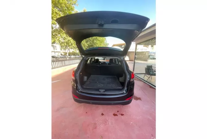 Makina ne shitje ne Tirane, Hyundai, 2012 Diesel,Kambio Automatik Pagesa 6,500  Euro.