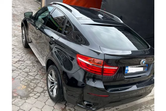 Auto in Vendita  a Tirana - 12,500 Euro