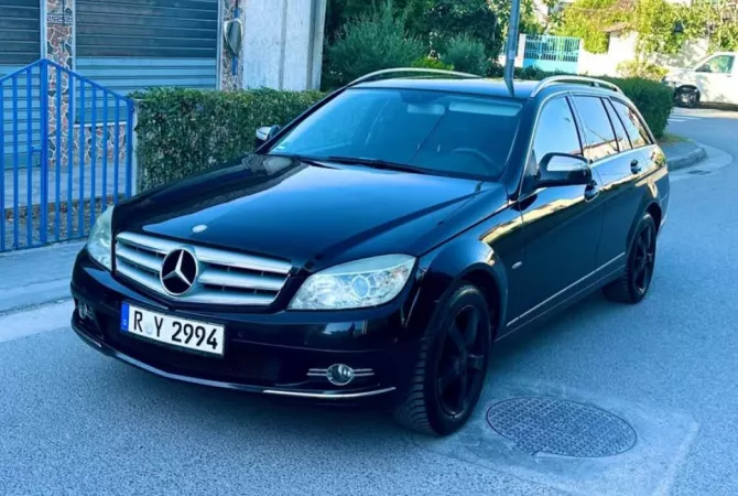 Makina ne shitje  ne Durres - 6,000 Euro
