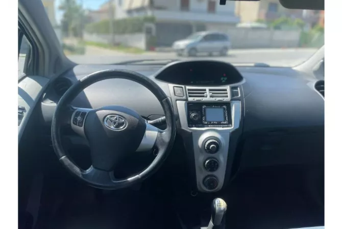 Makina ne shitje  ne Tirane - 3,500 Euro