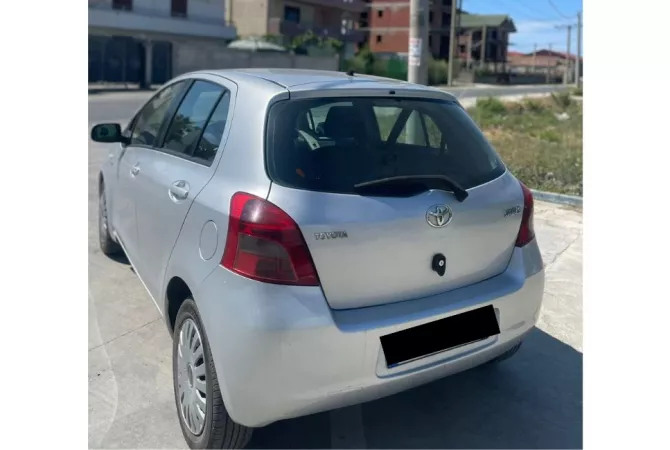 Makina ne shitje  ne Tirane - 3,500 Euro