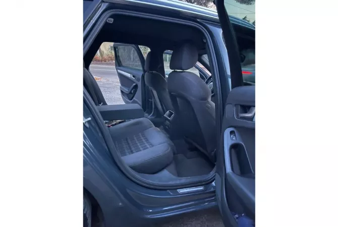 Makina ne shitje ne Tirane, Audi, 2010 Diesel,Kambio Manual Pagesa 6,000  Euro.