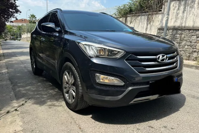 Makina ne shitje  ne Tirane - 10,000 Euro