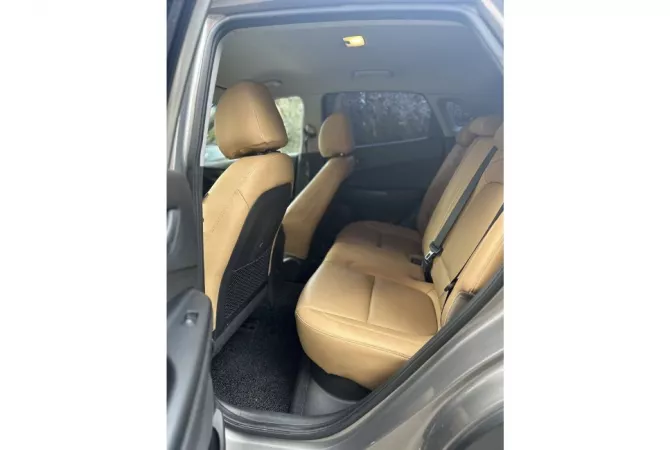 Makina ne shitje ne Tirane, Honda, 2018 Diesel,Kambio Automatik Pagesa 12,500  Euro.