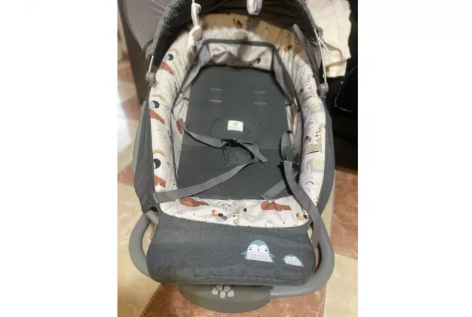 Veshje dhe Aksesor per Femije  ne Tirane - 250 Euro