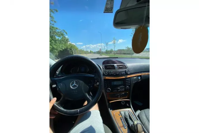 Auto in Vendita  a Tirana - 2,000 Euro