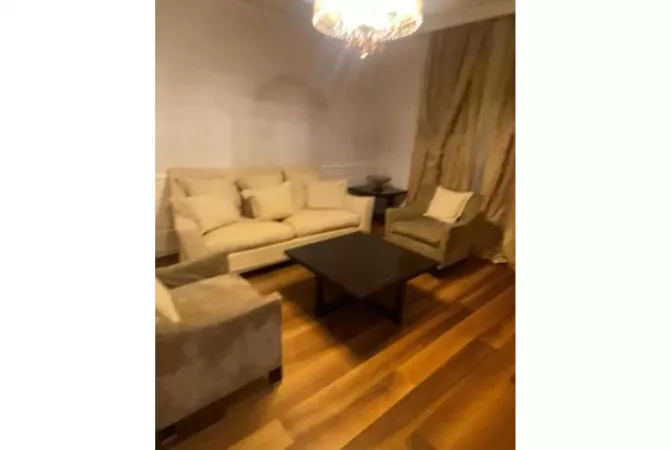 Shtepi me qera 1+1 ne Tirane - 700 Euro