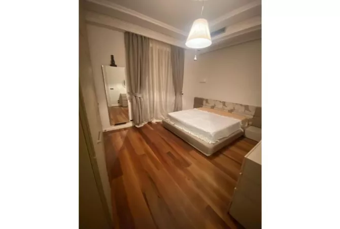 Shtepi me qera 1+1 ne Tirane - 700 Euro
