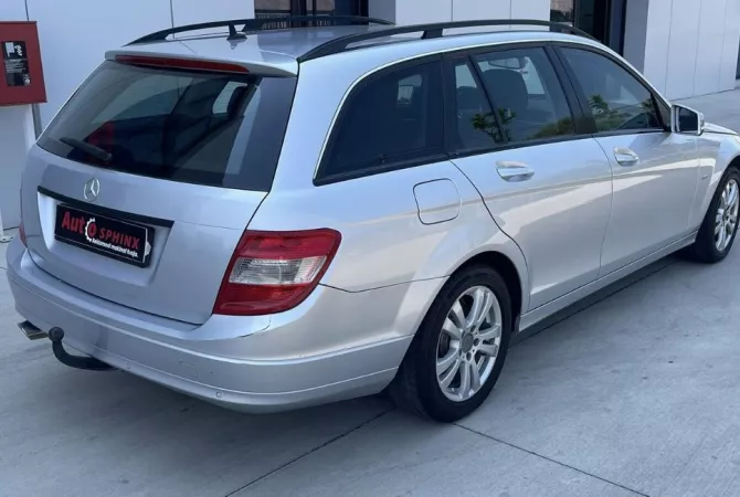 Auto in Vendita  a Tirana - 5,200 Euro
