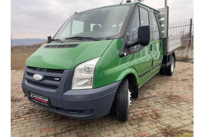 Makina ne shitje  ne Tirane - 5,999 Euro