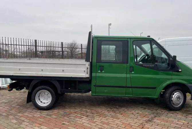 Makina ne shitje ne Tirane, Ford, 2008 Diesel,Kambio Manual Pagesa 5,999  Euro.