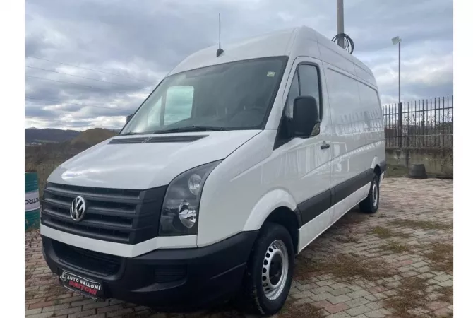 Makina ne shitje  ne Tirane - 8,200 Euro