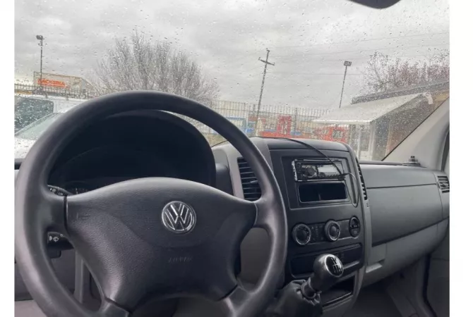 Makina ne shitje  ne Tirane - 8,200 Euro