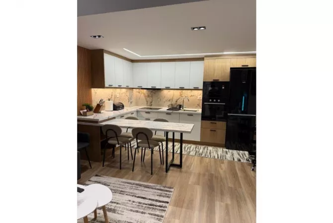 Shtepi me qera 1+1 ne Tirane - 650 Euro