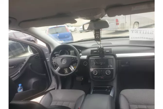 Auto in Vendita  a Tirana - 11,500 Euro