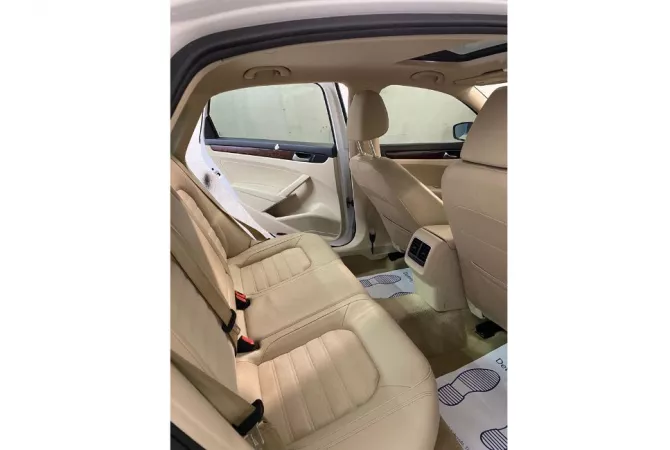 Auto in Vendita  a Tirana - 8,500 Euro