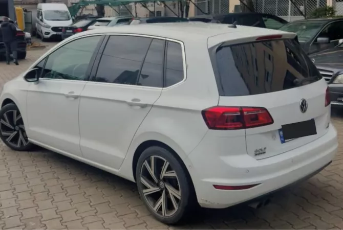 Makina me qera ne Tirane - 50 Euro