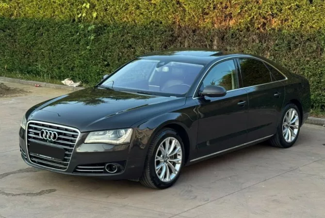 Makina ne shitje ne Tirane - 15,500 Euro