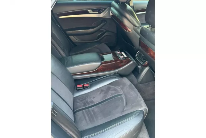 Makina ne shitje ne Tirane, Audi, 2013 Diesel,Kambio Automatik Pagesa 15,500  Euro.