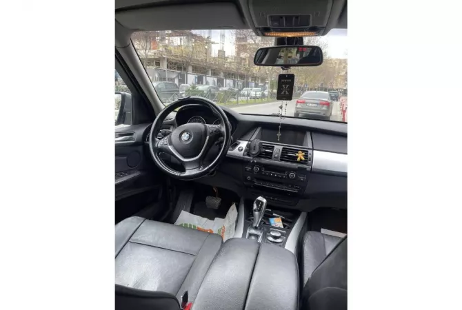Cars for sale  in Tirana - 8,800 Euro