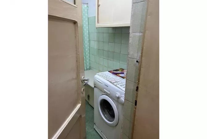 Shtepi me qera Apartament ne Tirane, 2+1, Mobilimi E mobiluar, Pagesa 50,000  Leke.