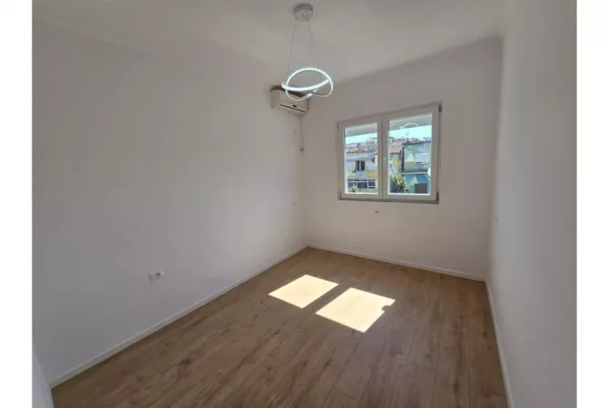 Shtepi ne shitje 2+1 ne Tirane - 145,000 Euro