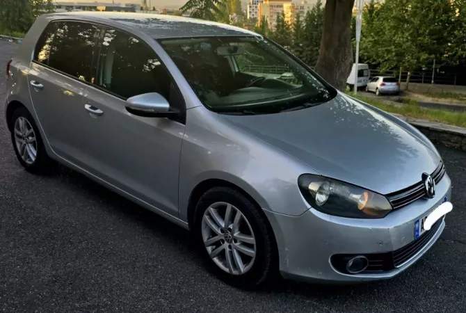 Cars for sale in Tirana - 400,000 Leke