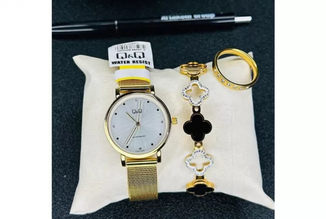 Accessori uomo e donna a Tirana - 35 Euro