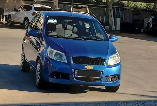 Cars for sale in Kavaja - 300,000 Leke
