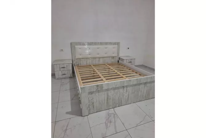 Mobilje dhe Elektroshtepiake ne Tirane - 80,000 Leke