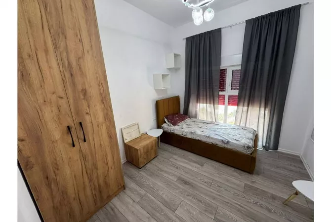 Shtepi me qera 2+1 ne Tirane - 500 Euro
