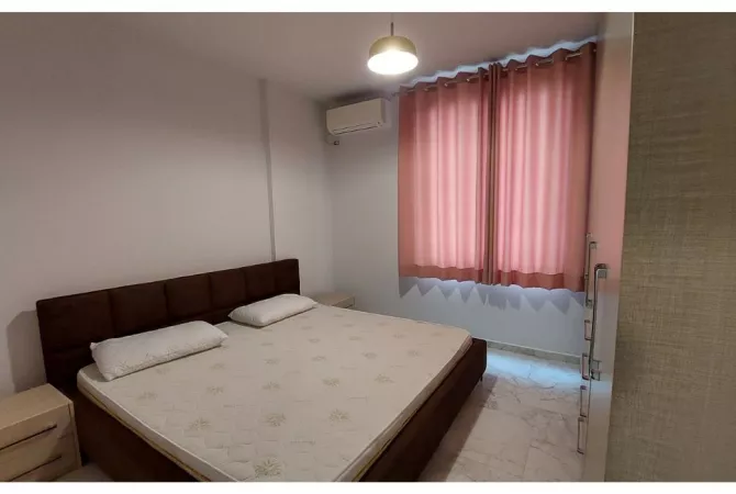 Shtepi me qera 2+1 ne Vlore - 500 Euro